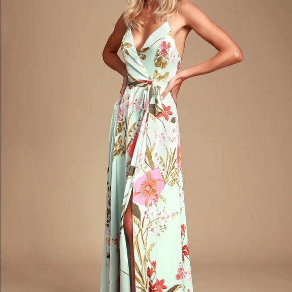 Lulus Dresses & Skirts - Lulu’s sage green floral print satin maxi dress